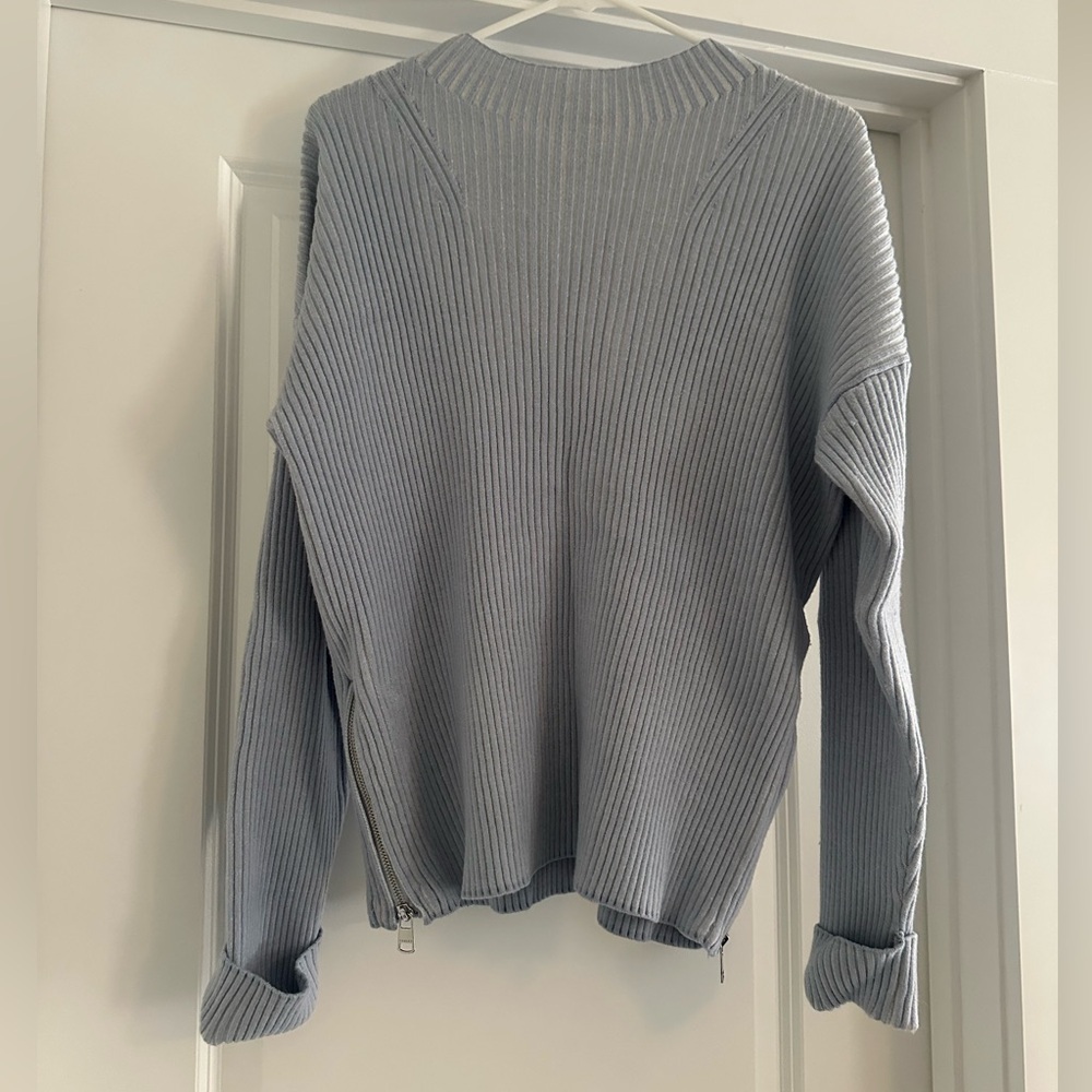 Varley Ribbed Knit Sweater in Soft Gray